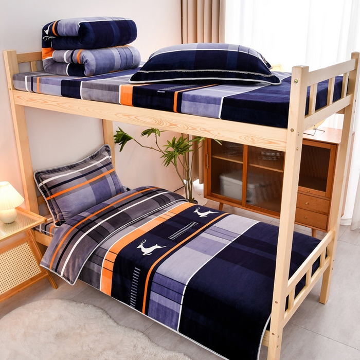 91家纺网 家纺一手货源 找家纺 居尚2025直播爆款高克重印花牛奶绒法莱绒学生三件套 极简主义