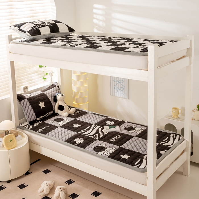 91家纺网 家纺一手货源 找家纺 宅部落 2025新款学生宿舍牛奶绒床垫保暖床褥子夹棉加厚印花床护垫 梦空间