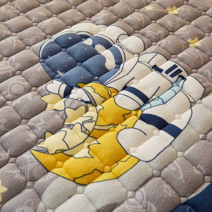 91家纺网 家纺一手货源 找家纺 奇丝雅 2025新款A类牛奶绒床褥床垫家用学生宿舍上下铺寝室软垫床护垫夹棉褥子-学生床套件 宇航员