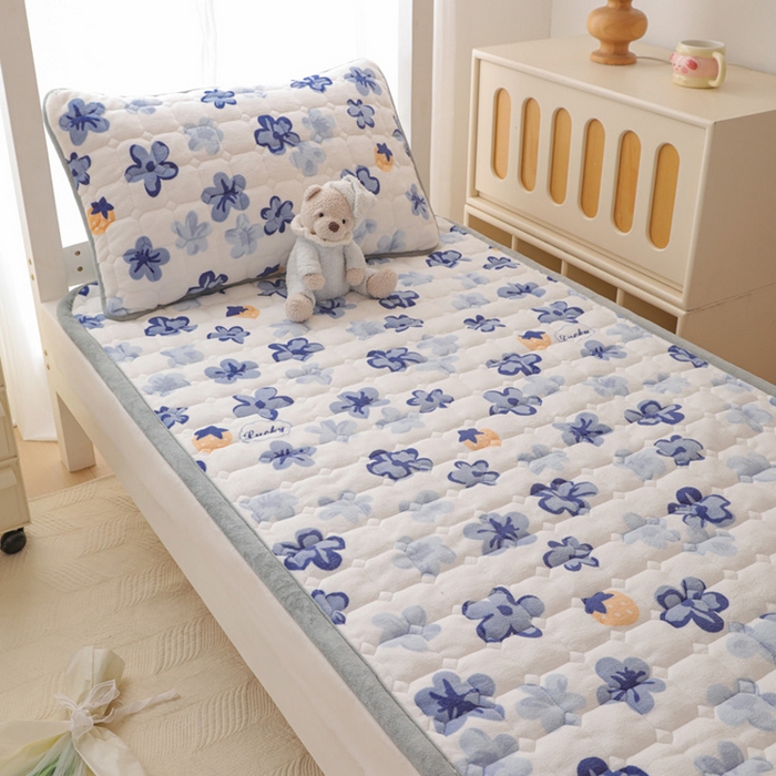 91家纺网 家纺一手货源 找家纺 宅部落 2025新款学生宿舍牛奶绒床垫保暖床褥子夹棉加厚印花床护垫 花韵