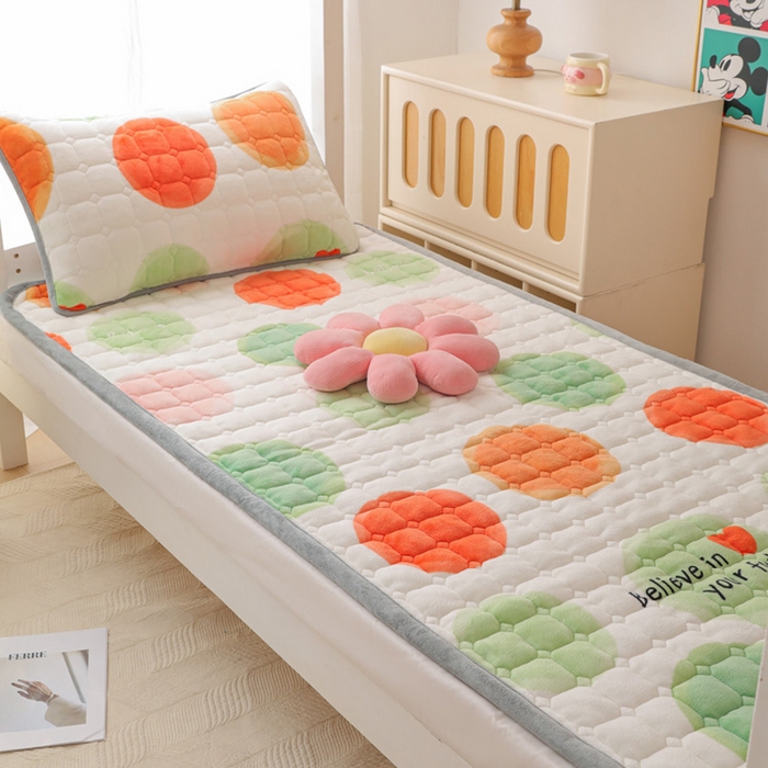 91家纺网 家纺一手货源 找家纺 宅部落 2025新款学生宿舍牛奶绒床垫保暖床褥子夹棉加厚印花床护垫 炫彩