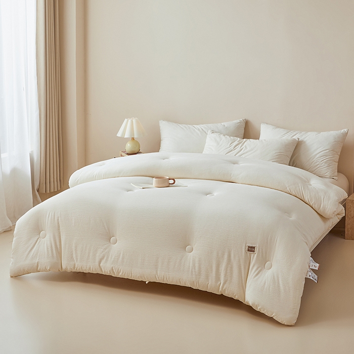 91家纺网 家纺一手货源 找家纺 寐居家纺 2025新款亲肤纸感棉被子被芯 纸感棉-细条白