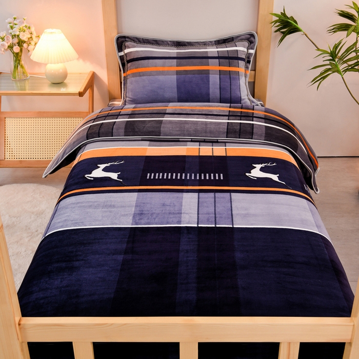 91家纺网 家纺一手货源 找家纺 居尚2025直播爆款高克重印花牛奶绒法莱绒学生三件套 极简主义