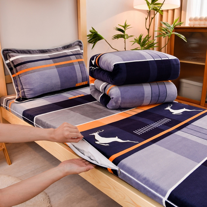 91家纺网 家纺一手货源 找家纺 居尚2025直播爆款高克重印花牛奶绒法莱绒学生三件套 极简主义