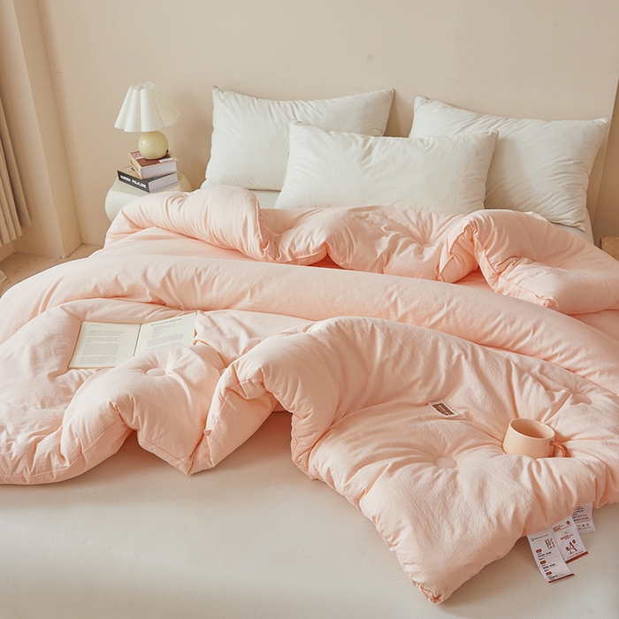 91家纺网 家纺一手货源 找家纺 寐居家纺 2025新款亲肤纸感棉被子被芯 纸感棉-细条粉