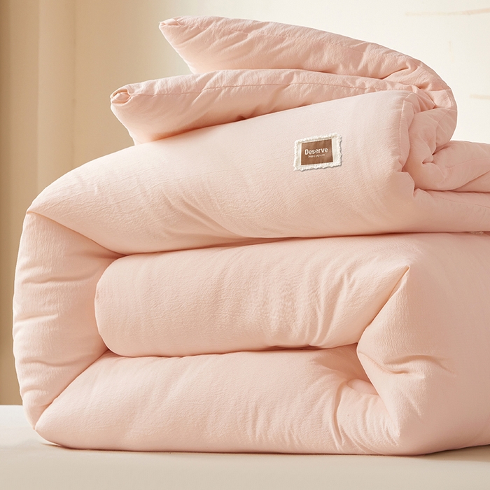 91家纺网 家纺一手货源 找家纺 寐居家纺 2025新款亲肤纸感棉被子被芯 纸感棉-细条粉