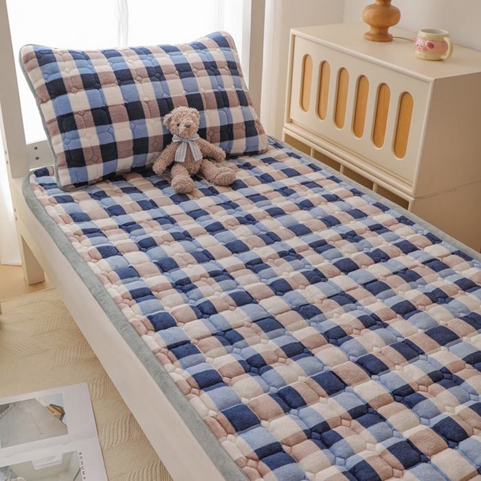 91家纺网 家纺一手货源 找家纺 宅部落 2025新款学生宿舍牛奶绒床垫保暖床褥子夹棉加厚印花床护垫 魔法格