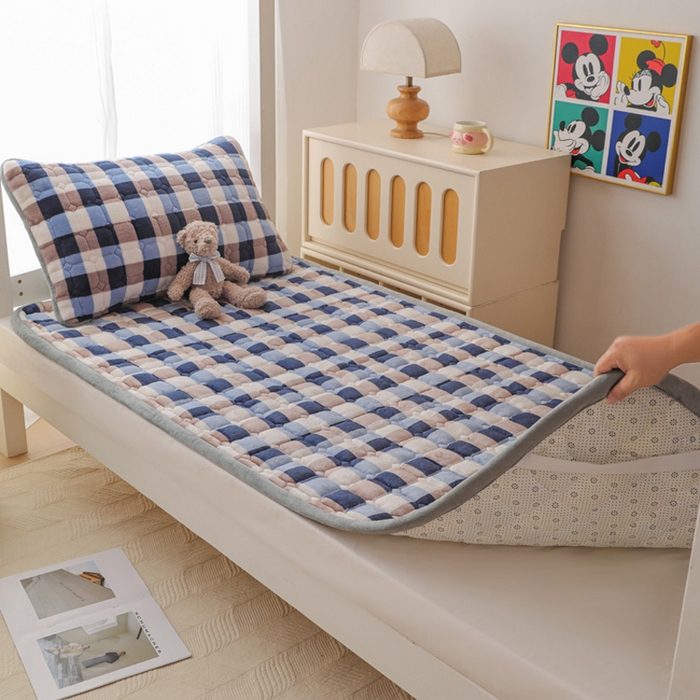 91家纺网 家纺一手货源 找家纺 宅部落 2025新款学生宿舍牛奶绒床垫保暖床褥子夹棉加厚印花床护垫 魔法格