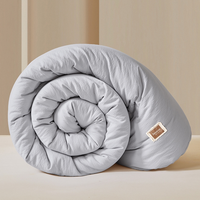 91家纺网 家纺一手货源 找家纺 寐居家纺 2025新款亲肤纸感棉被子被芯 纸感棉-细条灰