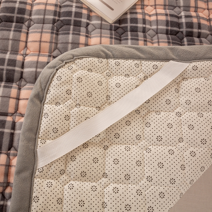 91家纺网 家纺一手货源 找家纺 宅部落 2025新款学生宿舍牛奶绒床垫保暖床褥子夹棉加厚印花床护垫 格韵