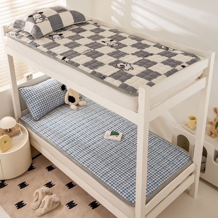 91家纺网 家纺一手货源 找家纺 宅部落 2025新款学生宿舍牛奶绒床垫保暖床褥子夹棉加厚印花床护垫 蓝小格