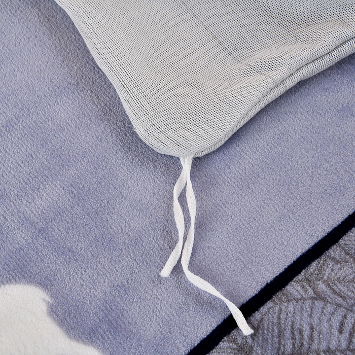 91家纺网 家纺一手货源 找家纺 居尚2025直播爆款高克重印花牛奶绒法莱绒学生三件套  一鹿有你-灰