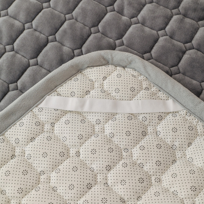 91家纺网 家纺一手货源 找家纺 宅部落 2025新款学生宿舍牛奶绒床垫保暖床褥子夹棉加厚印花床护垫 灰色