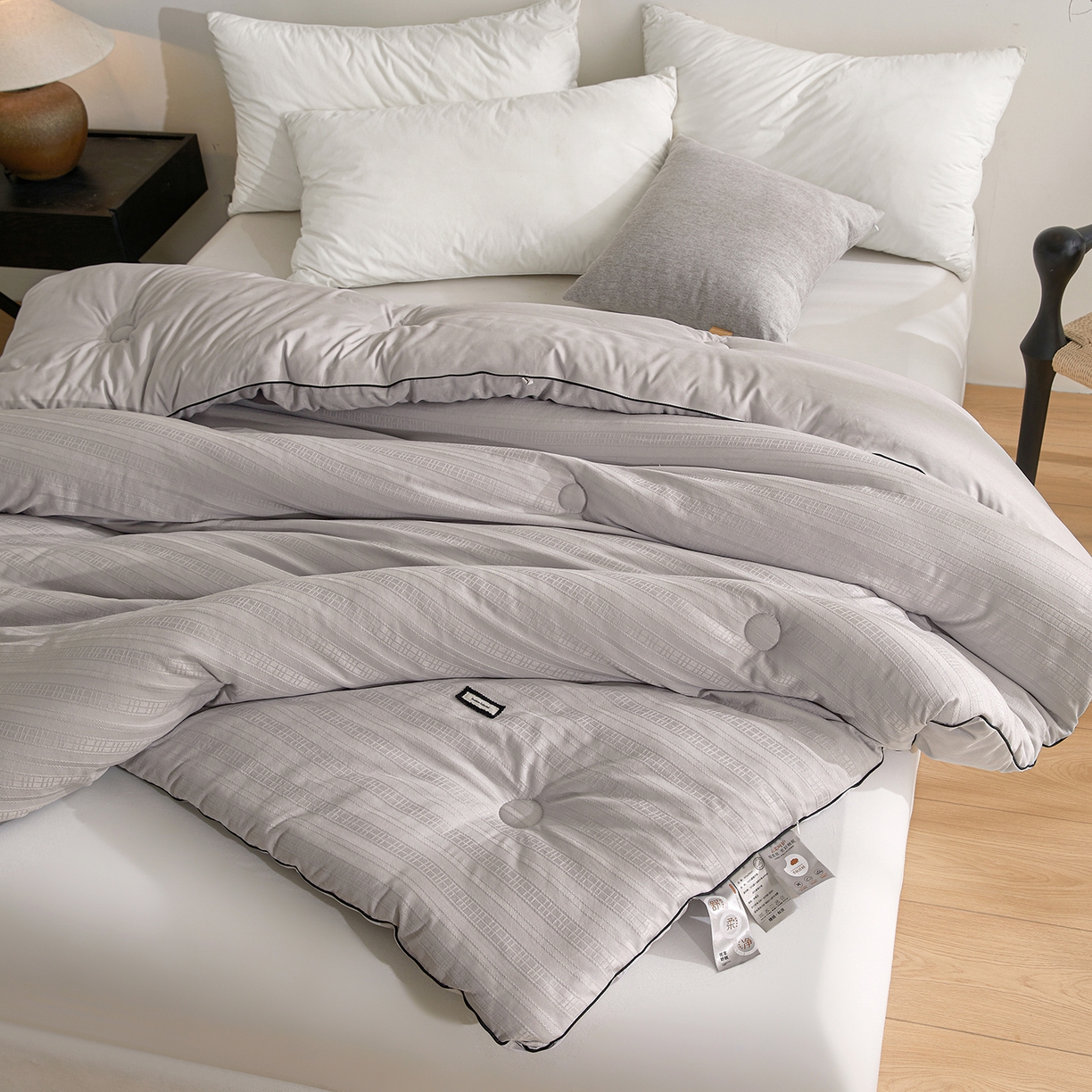 91家纺网 家纺一手货源 找家纺 寐居家纺 2025新款亲肤华夫格被子被芯 华夫格-浅灰