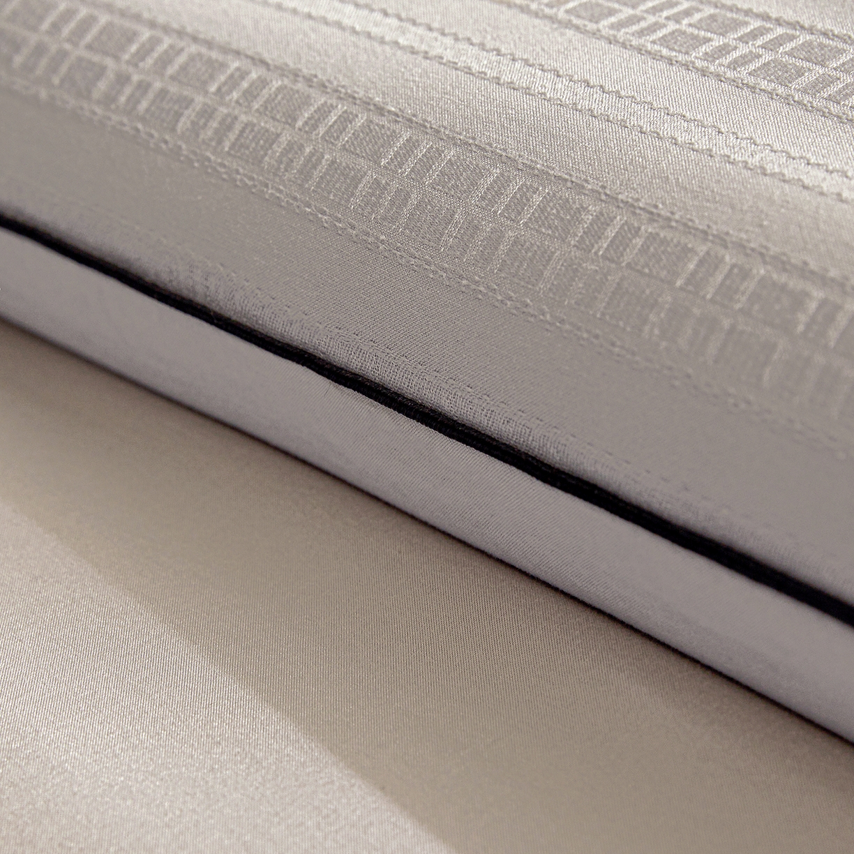 91家纺网 家纺一手货源 找家纺 寐居家纺 2025新款亲肤华夫格被子被芯 华夫格-浅灰