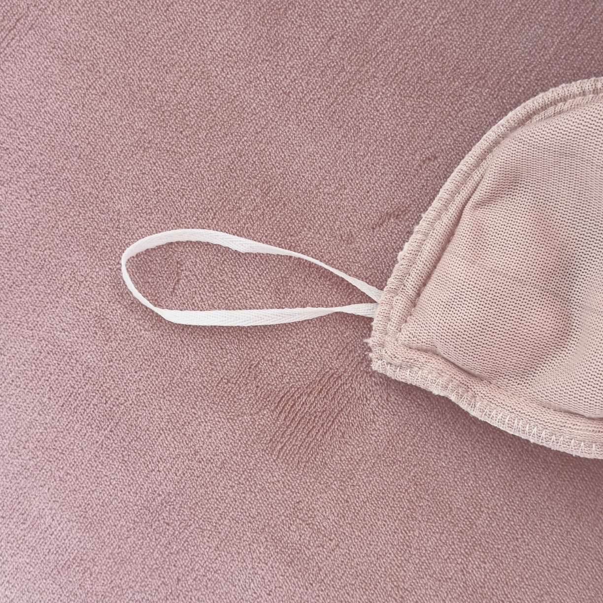 91家纺网 家纺一手货源 找家纺 KA家纺 2025秋冬新款床裙款雕花牛奶绒四件套-繁花系列 繁花粉