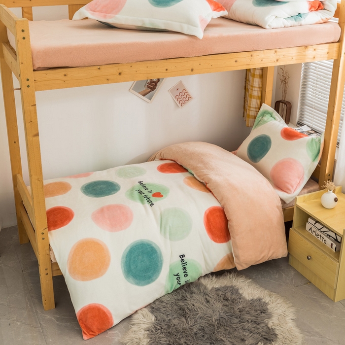 91家纺网 家纺一手货源 找家纺 （总）宅部落 2025新款学生宿舍牛奶绒三件套宿舍三件套上下铺三件套