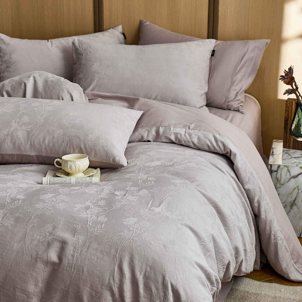 91家纺网 家纺一手货源 找家纺 （总）禾时 2025新款60s轻奢提花磨毛四件套-枝上春暖