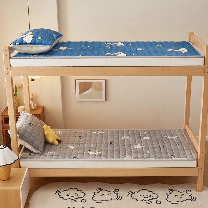 91家纺网 家纺一手货源 找家纺 奇丝雅 2025新款A类牛奶绒床褥床垫家用学生宿舍上下铺寝室软垫床护垫夹棉褥子-学生床单件 满天星