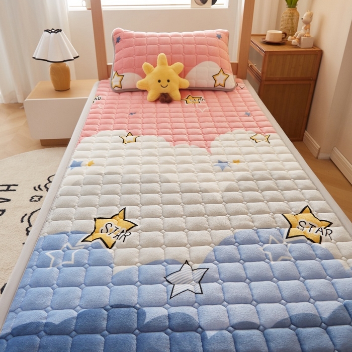 91家纺网 家纺一手货源 找家纺 奇丝雅 2025新款A类牛奶绒床褥床垫家用学生宿舍上下铺寝室软垫床护垫夹棉褥子-学生床单件 水纹星