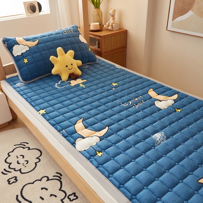 91家纺网 家纺一手货源 找家纺 奇丝雅 2025新款A类牛奶绒床褥床垫家用学生宿舍上下铺寝室软垫床护垫夹棉褥子-学生床单件 晚安