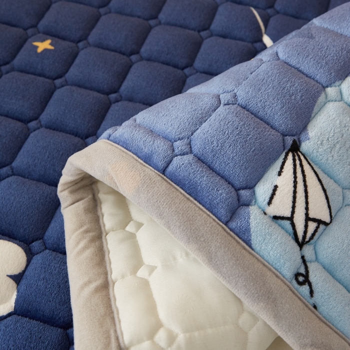 91家纺网 家纺一手货源 找家纺 奇丝雅 2025新款A类牛奶绒床褥床垫家用学生宿舍上下铺寝室软垫床护垫夹棉褥子-学生床单件 月亮熊