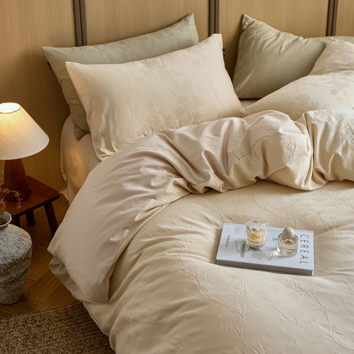 91家纺网 家纺一手货源 找家纺 禾时 2025新款60s轻奢提花磨毛四件套-枝上春暖 枝上春暖-米