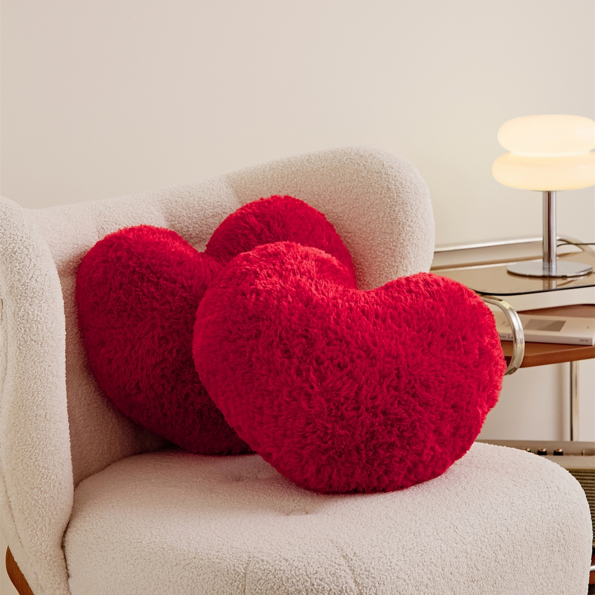 91家纺网 家纺一手货源 找家纺 暖绵绵家纺 2025新款奈佳斯抱枕（含芯）（最低零售价：59元） 奈佳斯抱枕-鲜红色