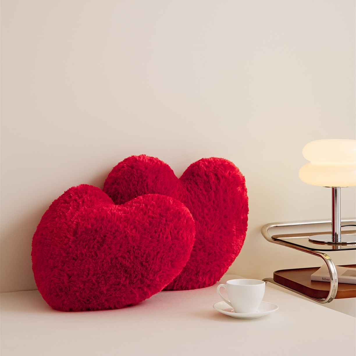 91家纺网 家纺一手货源 找家纺 暖绵绵家纺 2025新款奈佳斯抱枕（含芯）（最低零售价：59元） 奈佳斯抱枕-鲜红色