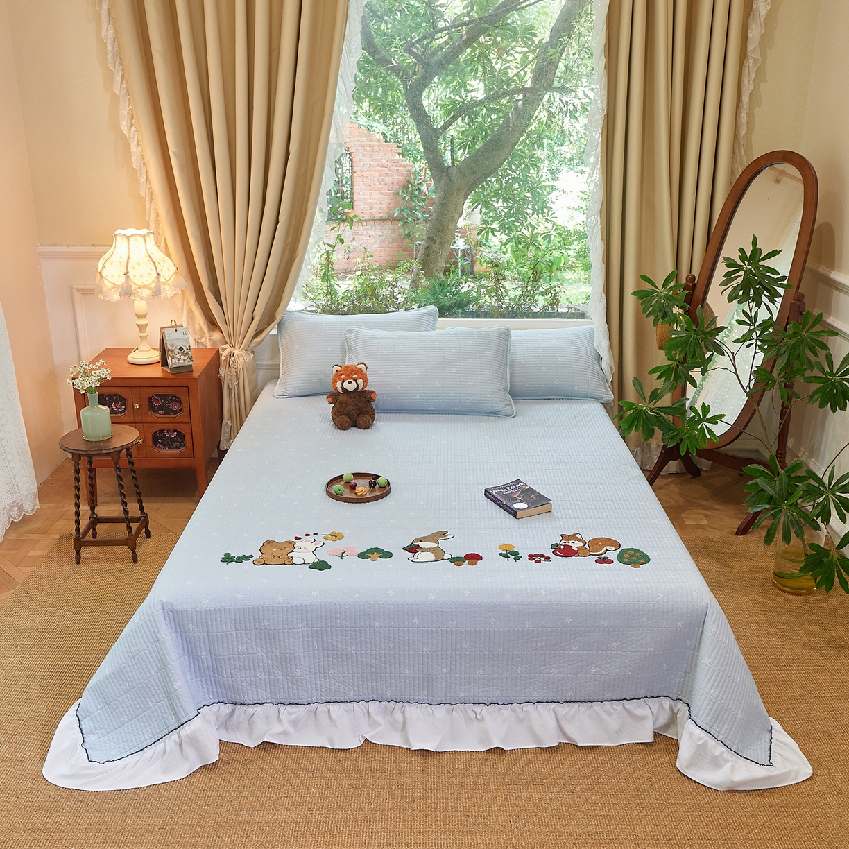 91家纺网 家纺一手货源 找家纺 （总）鑫喜莱家纺 2025新款云朵棉毛巾绣花边款床盖三件套系列