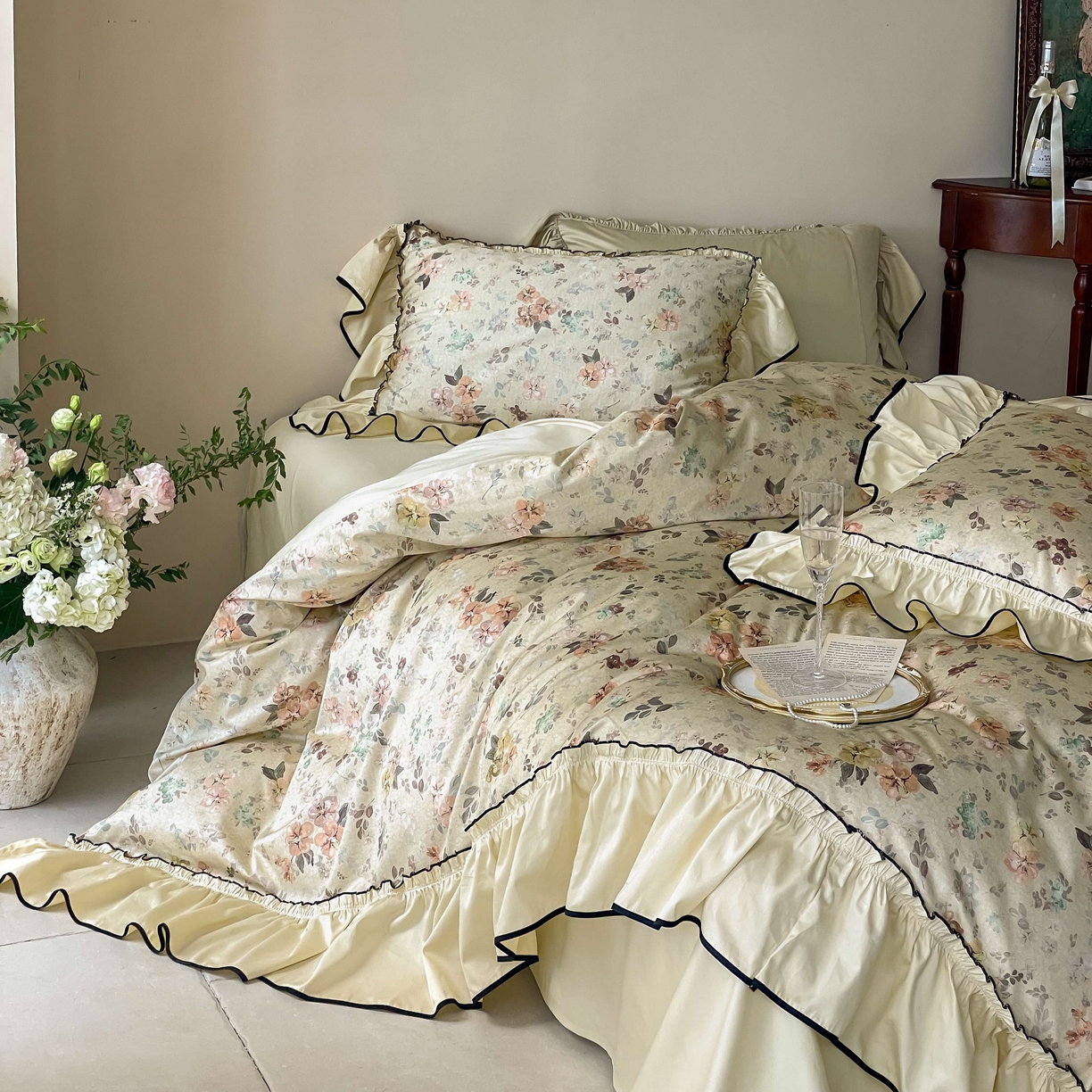 91家纺网 家纺一手货源 找家纺 （总）优然居家纺 2025新款数码印花贴布绣婚庆四件套-醉嫣然