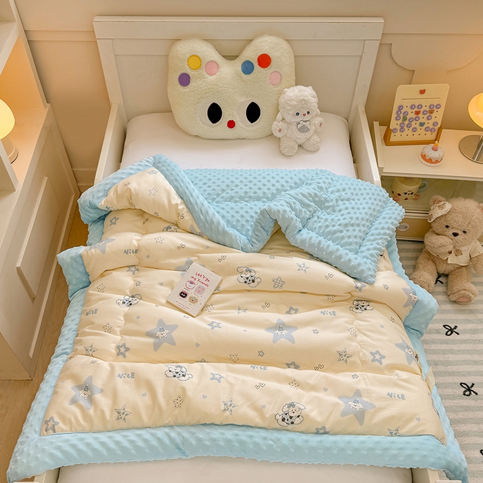 91家纺网 家纺一手货源 找家纺 梦依依 2025新款全棉小清新卡通印花系列儿童豆豆被子被芯 一体款-星仔