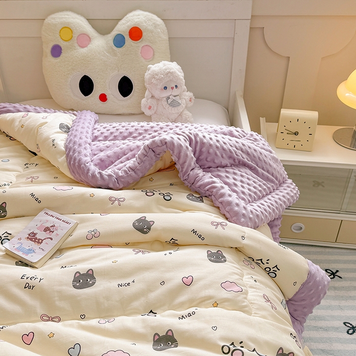 91家纺网 家纺一手货源 找家纺 梦依依 2025新款全棉小清新卡通印花系列儿童豆豆被子被芯 一体款-樱桃猫