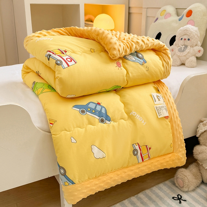 91家纺网 家纺一手货源 找家纺 梦依依 2025新款全棉小清新卡通印花系列儿童豆豆被子被芯 一体款-汽车世界