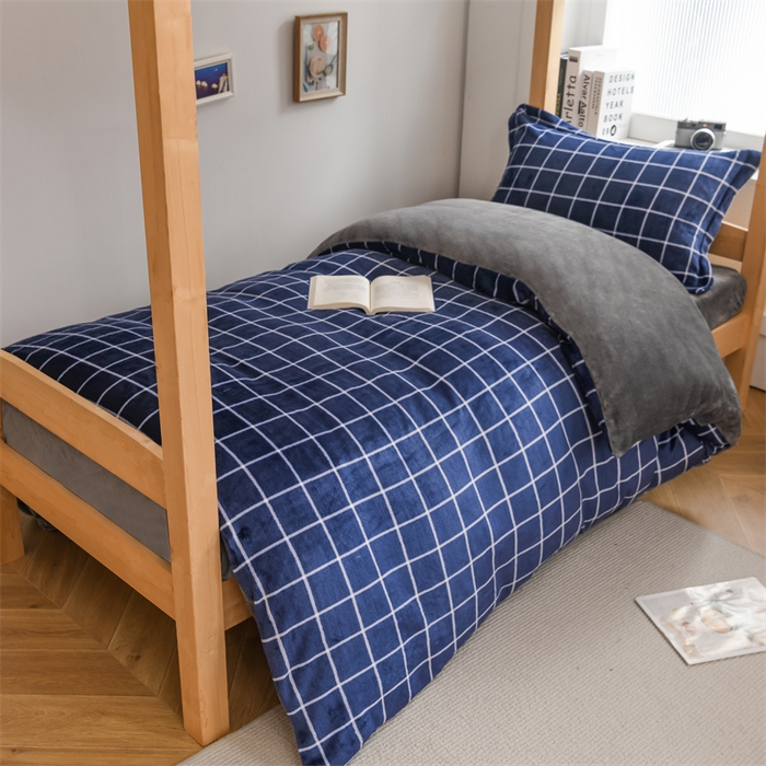 91家纺网 家纺一手货源 找家纺 宅部落 2025新款学生宿舍牛奶绒三件套宿舍三件套上下铺三件套 蓝调