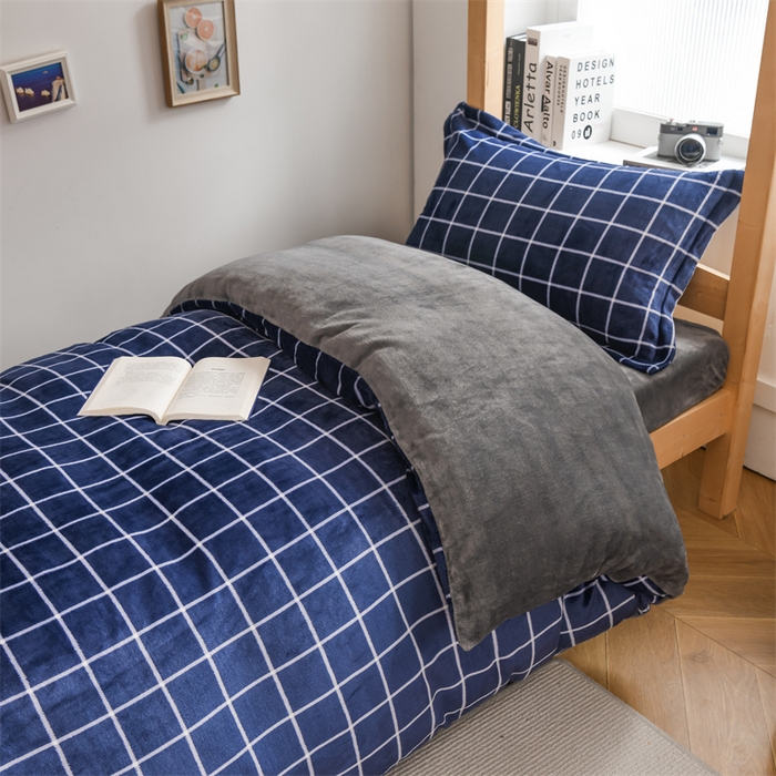 91家纺网 家纺一手货源 找家纺 宅部落 2025新款学生宿舍牛奶绒三件套宿舍三件套上下铺三件套 蓝调