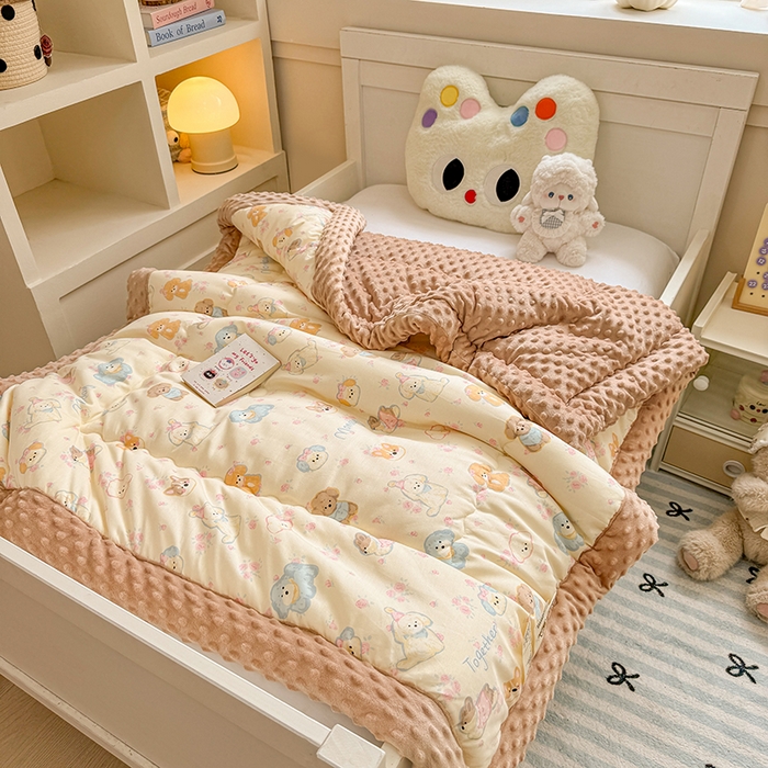 91家纺网 家纺一手货源 找家纺 梦依依 2025新款全棉小清新卡通印花系列儿童豆豆被子被芯 一体款-狗狗家族