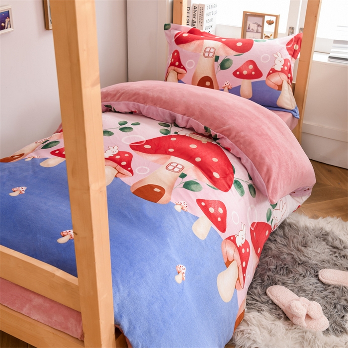 91家纺网 家纺一手货源 找家纺 宅部落 2025新款学生宿舍牛奶绒三件套宿舍三件套上下铺三件套 蘑菇小兔