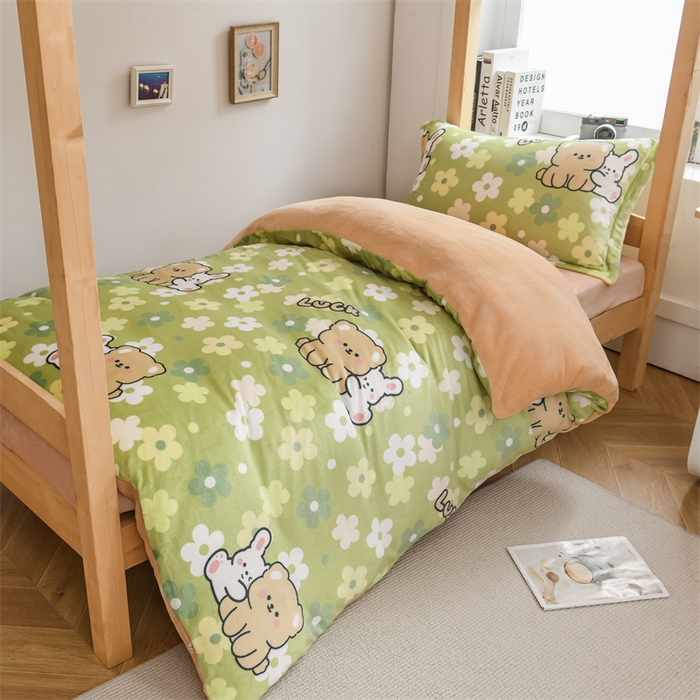 91家纺网 家纺一手货源 找家纺 宅部落 2025新款学生宿舍牛奶绒三件套宿舍三件套上下铺三件套 伊甸园