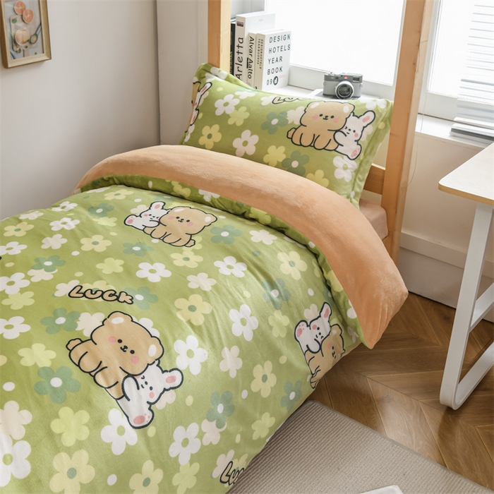 91家纺网 家纺一手货源 找家纺 宅部落 2025新款学生宿舍牛奶绒三件套宿舍三件套上下铺三件套 伊甸园