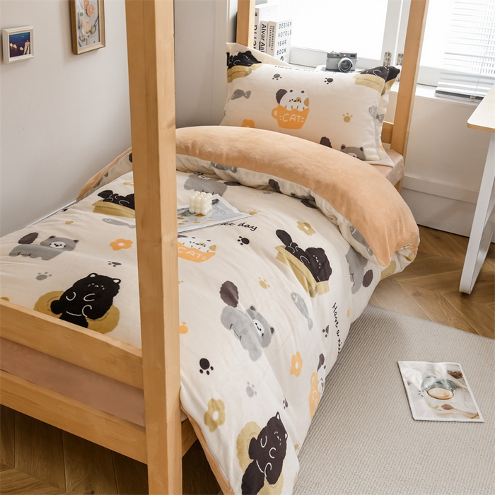 91家纺网 家纺一手货源 找家纺 宅部落 2025新款学生宿舍牛奶绒三件套宿舍三件套上下铺三件套 小懒猫