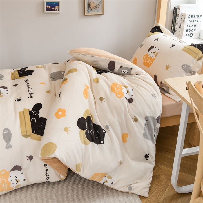 91家纺网 家纺一手货源 找家纺 宅部落 2025新款学生宿舍牛奶绒三件套宿舍三件套上下铺三件套 小懒猫