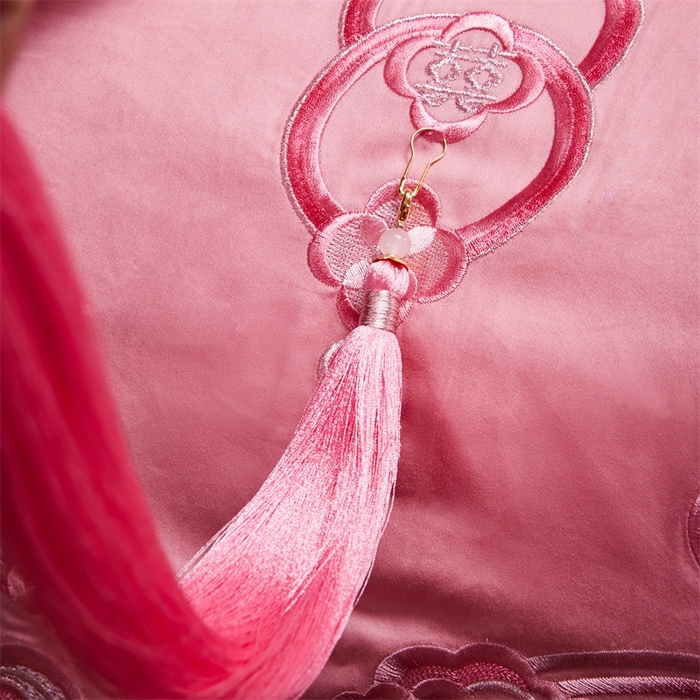 91家纺网 家纺一手货源 找家纺 红番天婚庆 （控价）2025新款全棉新中式刺绣款婚庆四件套多件套 富贵荣华-粉