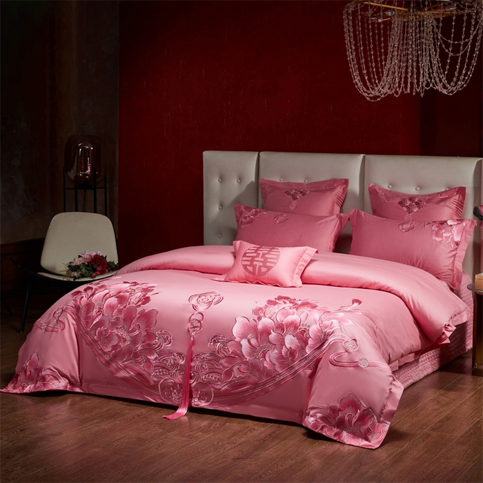 91家纺网 家纺一手货源 找家纺 红番天婚庆 （控价）2025新款全棉新中式刺绣款婚庆四件套多件套 富贵荣华-粉