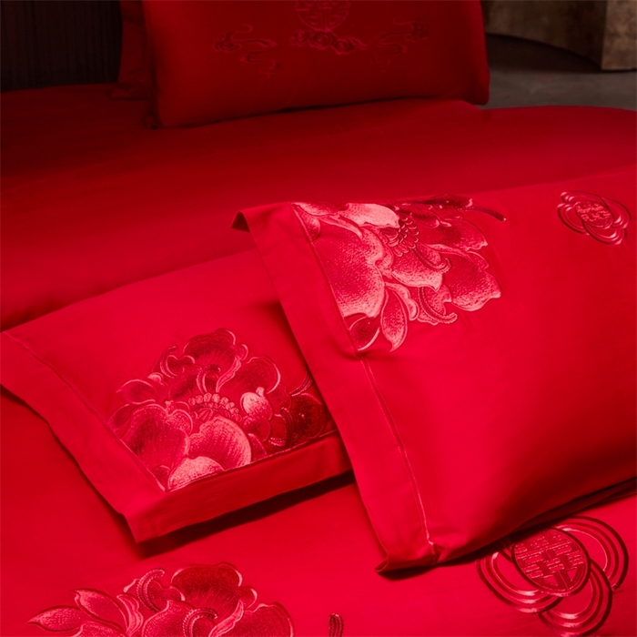 91家纺网 家纺一手货源 找家纺 红番天婚庆 （控价）2025新款全棉新中式刺绣款婚庆四件套多件套 富贵荣华-红