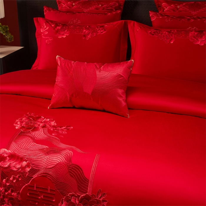 91家纺网 家纺一手货源 找家纺 红番天婚庆 （控价）2025新款全棉新中式刺绣款婚庆四件套多件套 花前月下-红