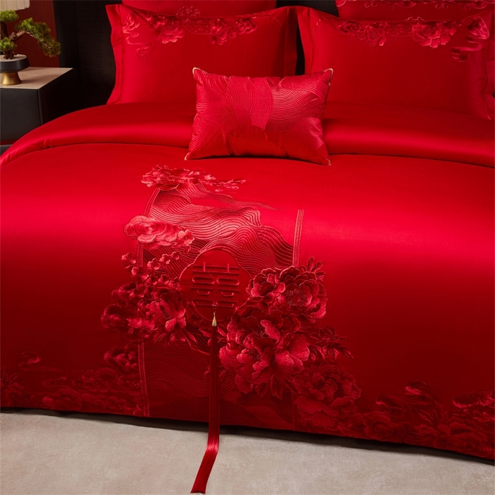 91家纺网 家纺一手货源 找家纺 红番天婚庆 （控价）2025新款全棉新中式刺绣款婚庆四件套多件套 花前月下-红