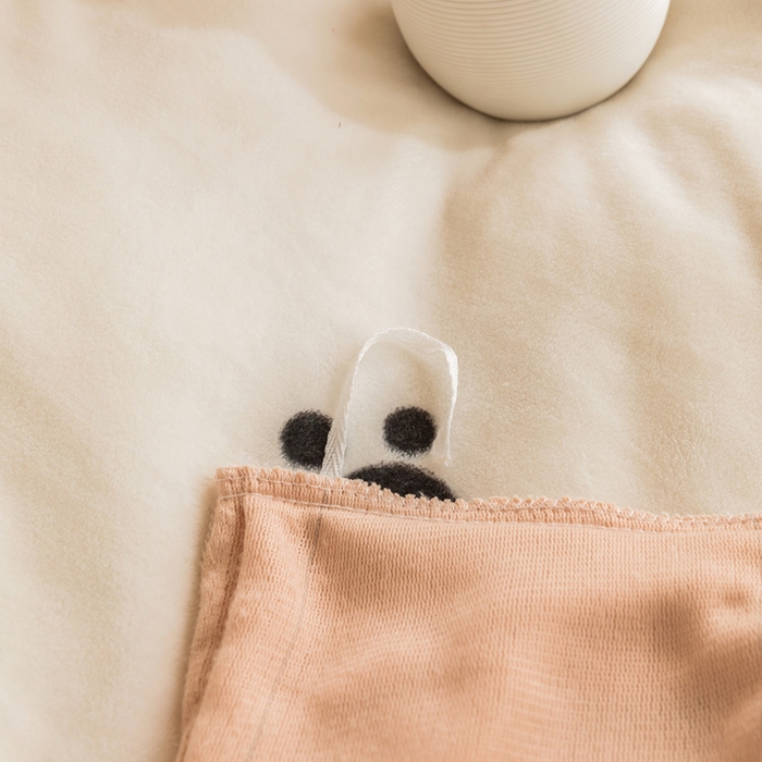 91家纺网 家纺一手货源 找家纺 宅部落 2025新款学生宿舍牛奶绒三件套宿舍三件套上下铺三件套 熊的脚印