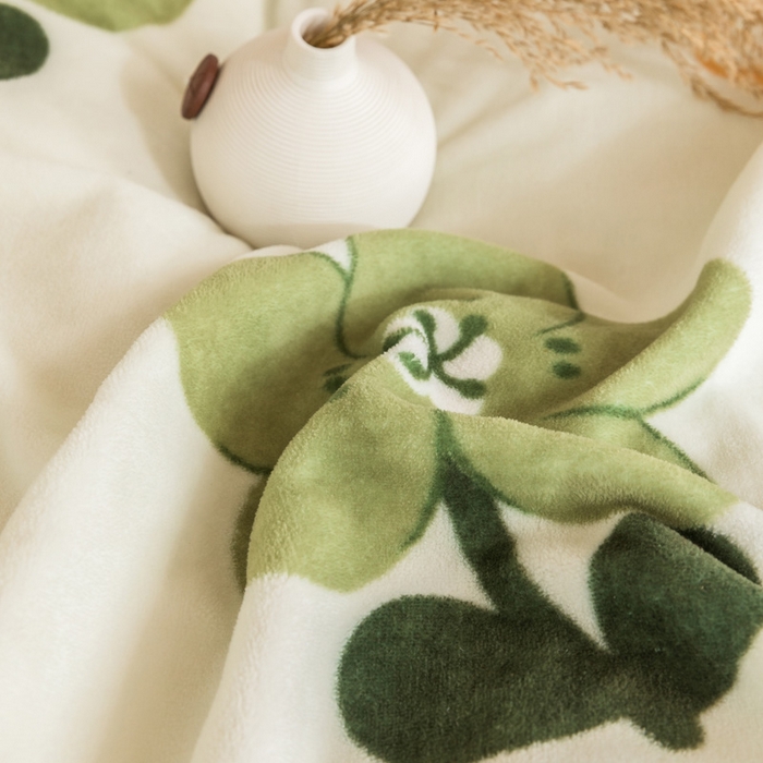 91家纺网 家纺一手货源 找家纺 宅部落 2025新款学生宿舍牛奶绒三件套宿舍三件套上下铺三件套 绿丛