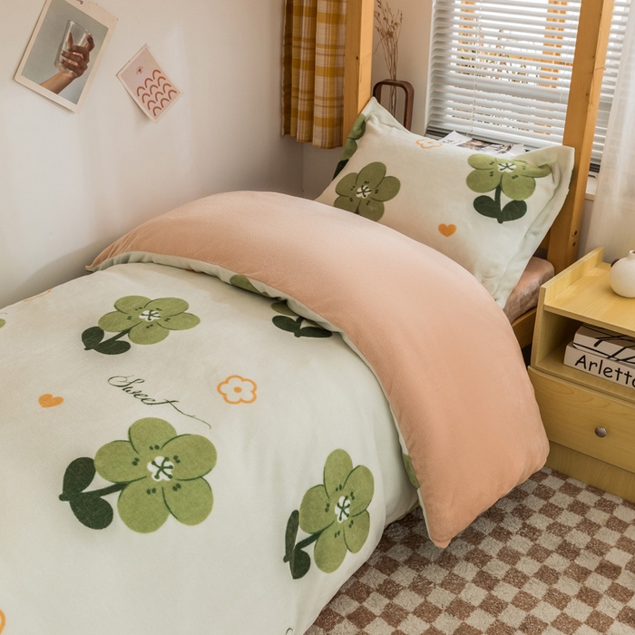 91家纺网 家纺一手货源 找家纺 宅部落 2025新款学生宿舍牛奶绒三件套宿舍三件套上下铺三件套 绿丛